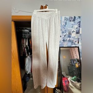 Wide leg sweats. Heather grey.